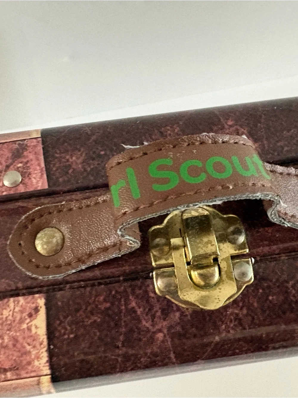 Girl Scouts Brown Vintage-Style Cookie Tin Suit Case, 100th Anniversary 2012